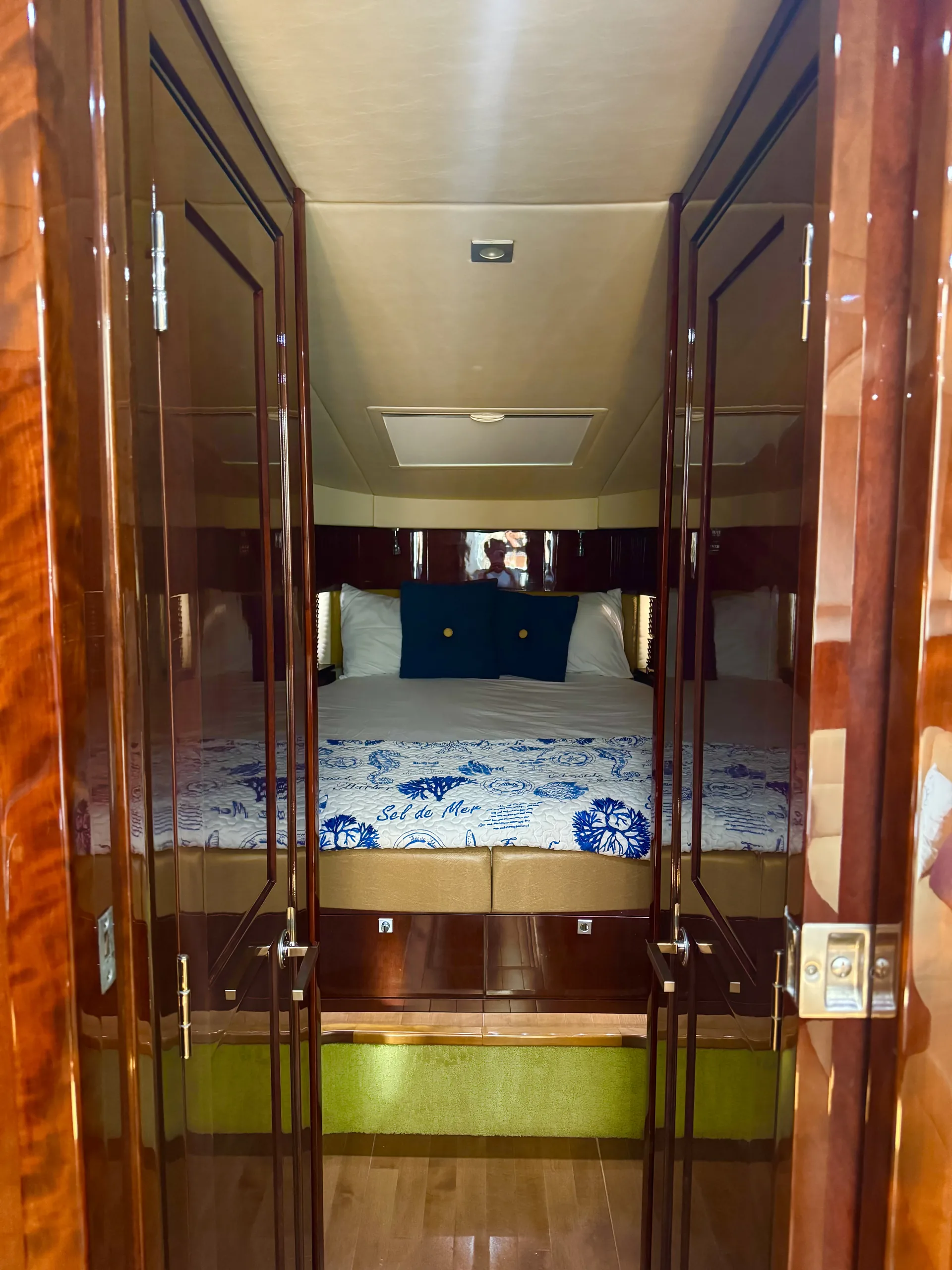 The guest cabin with double berth